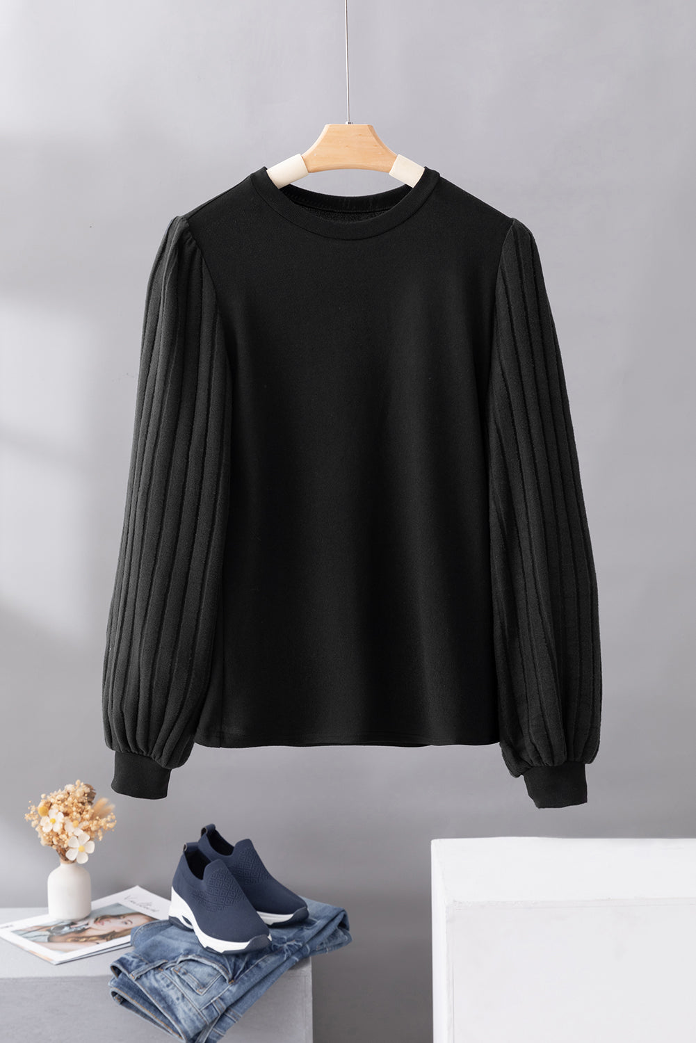 Black Solid Color Contrast Ribbed Bishop Sleeve Top